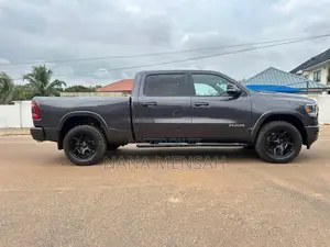 RAM 1500 Classic 2023 Black