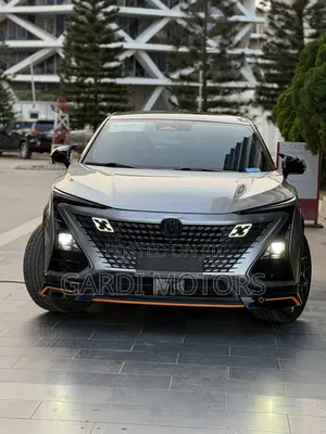 Changan UNI-T 1.5 FWD 2022 Silver