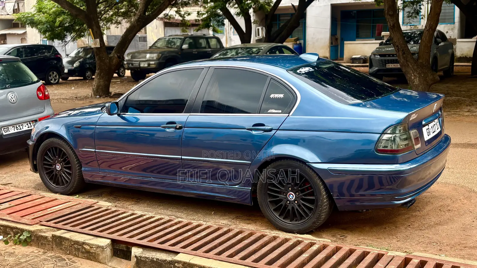 BMW 325i 1999 Blue