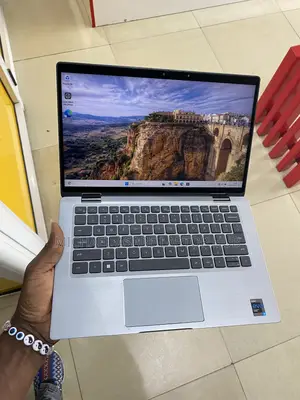 Laptop Dell Latitude 7320 16GB Intel Core i7 SSD 256GB