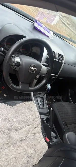 Toyota Corolla S Special Edition 4dr Sedan (1.8L 4cyl 4A) 2013 Blue