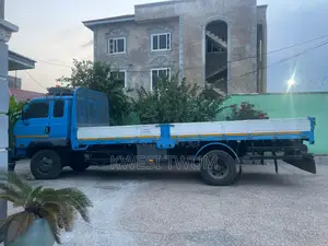 KIA Rhino 1- Ghana Use 2013 Registered