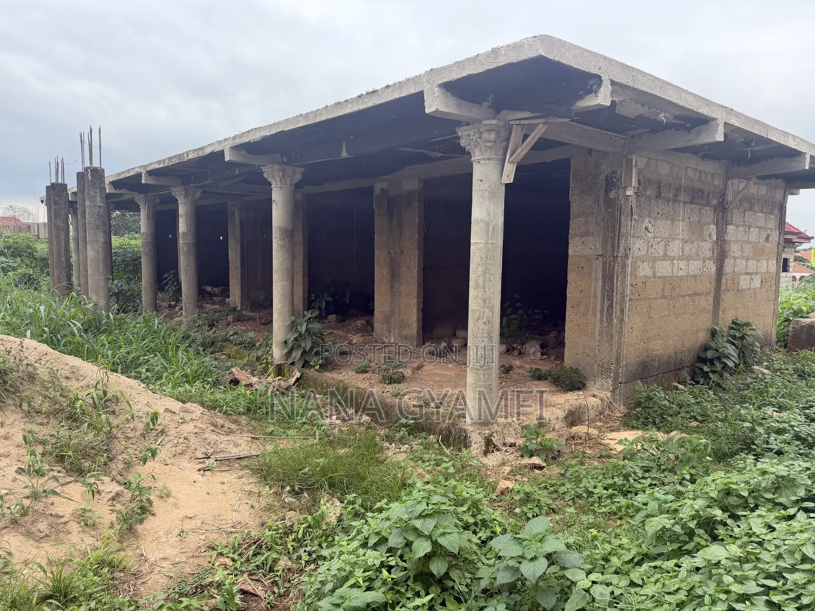Uncompleted 5 Commercial Stores and 4 Bedroom Self Contained Buildings