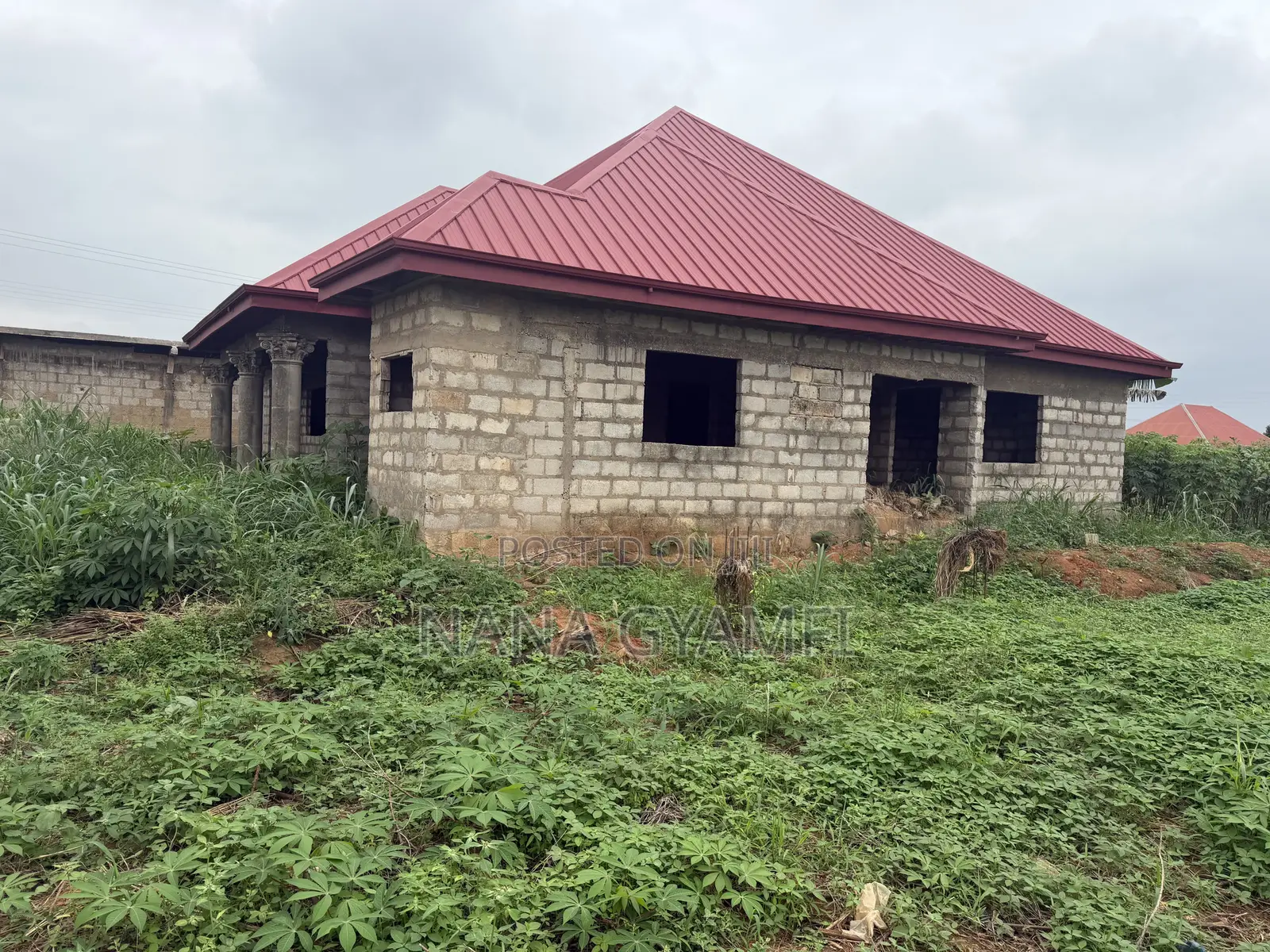 Uncompleted 5 Commercial Stores and 4 Bedroom Self Contained Buildings