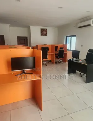 3bdrm Block of Flats in Dzorwulu for rent