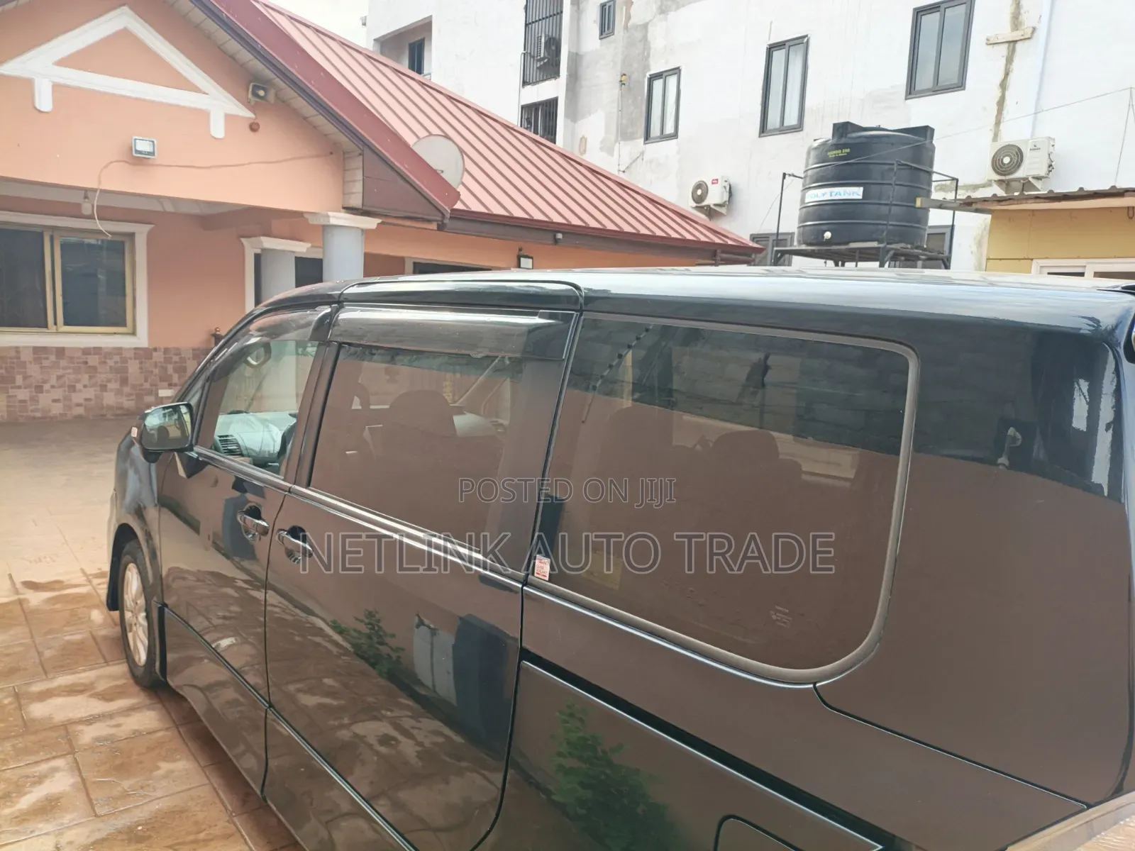 Toyota Voxy 2010 Black