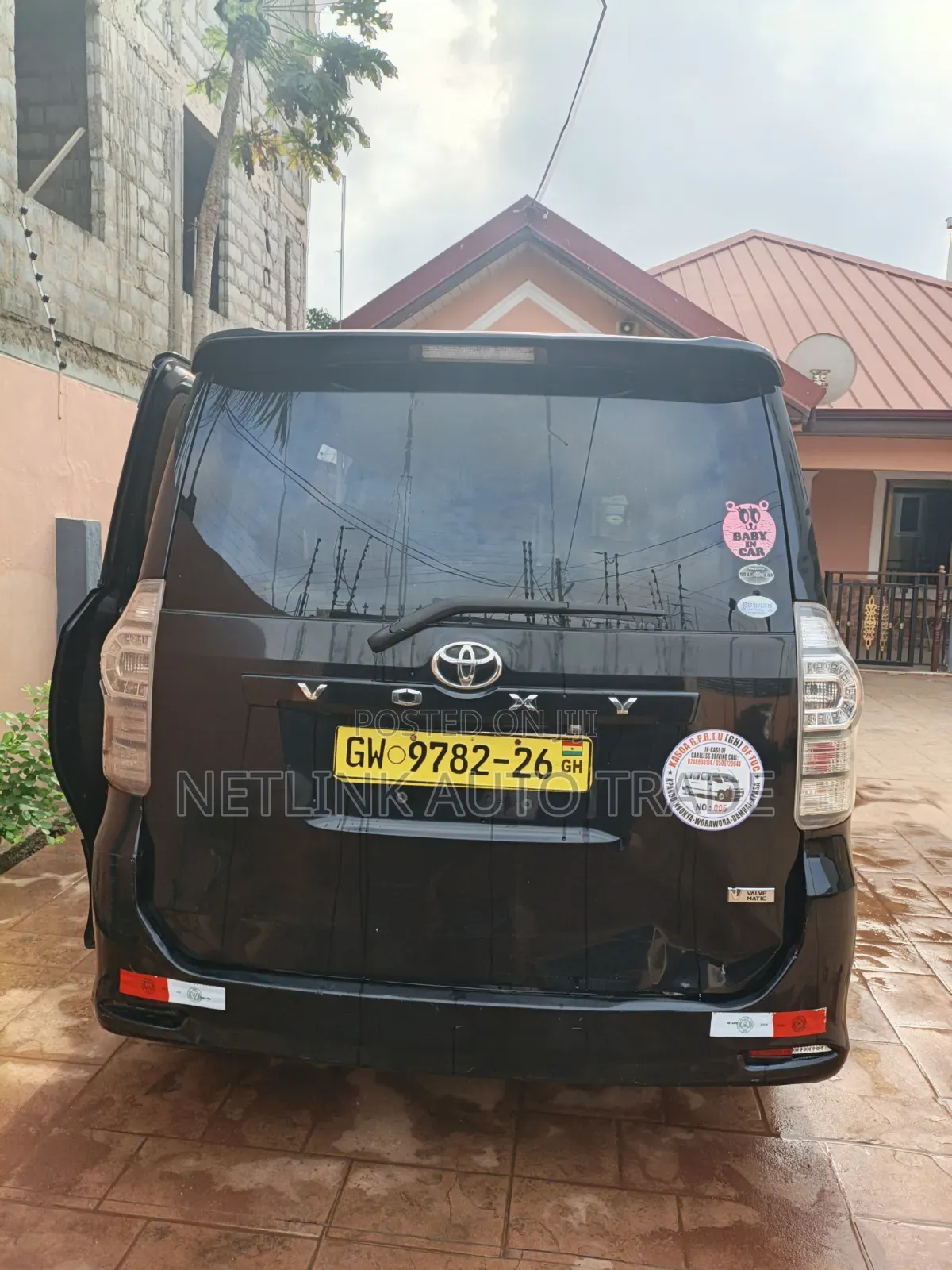 Toyota Voxy 2010 Black