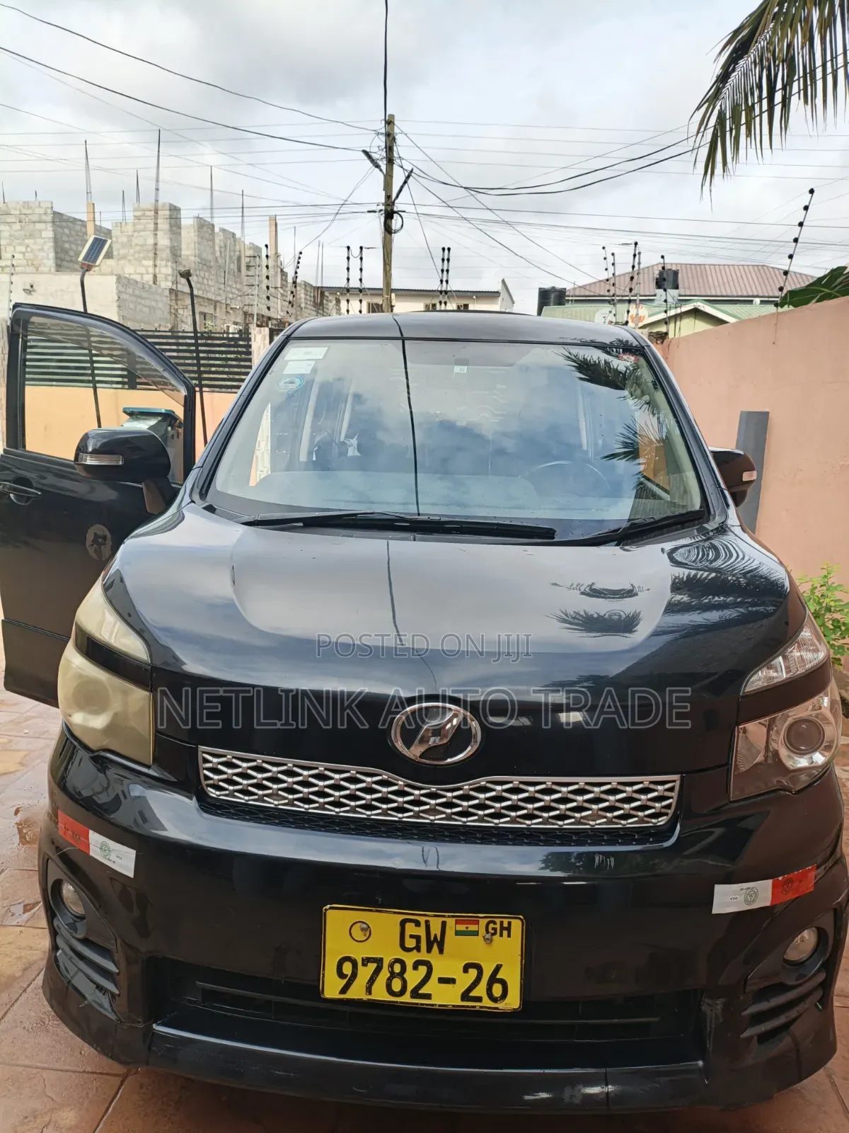 Toyota Voxy 2010 Black