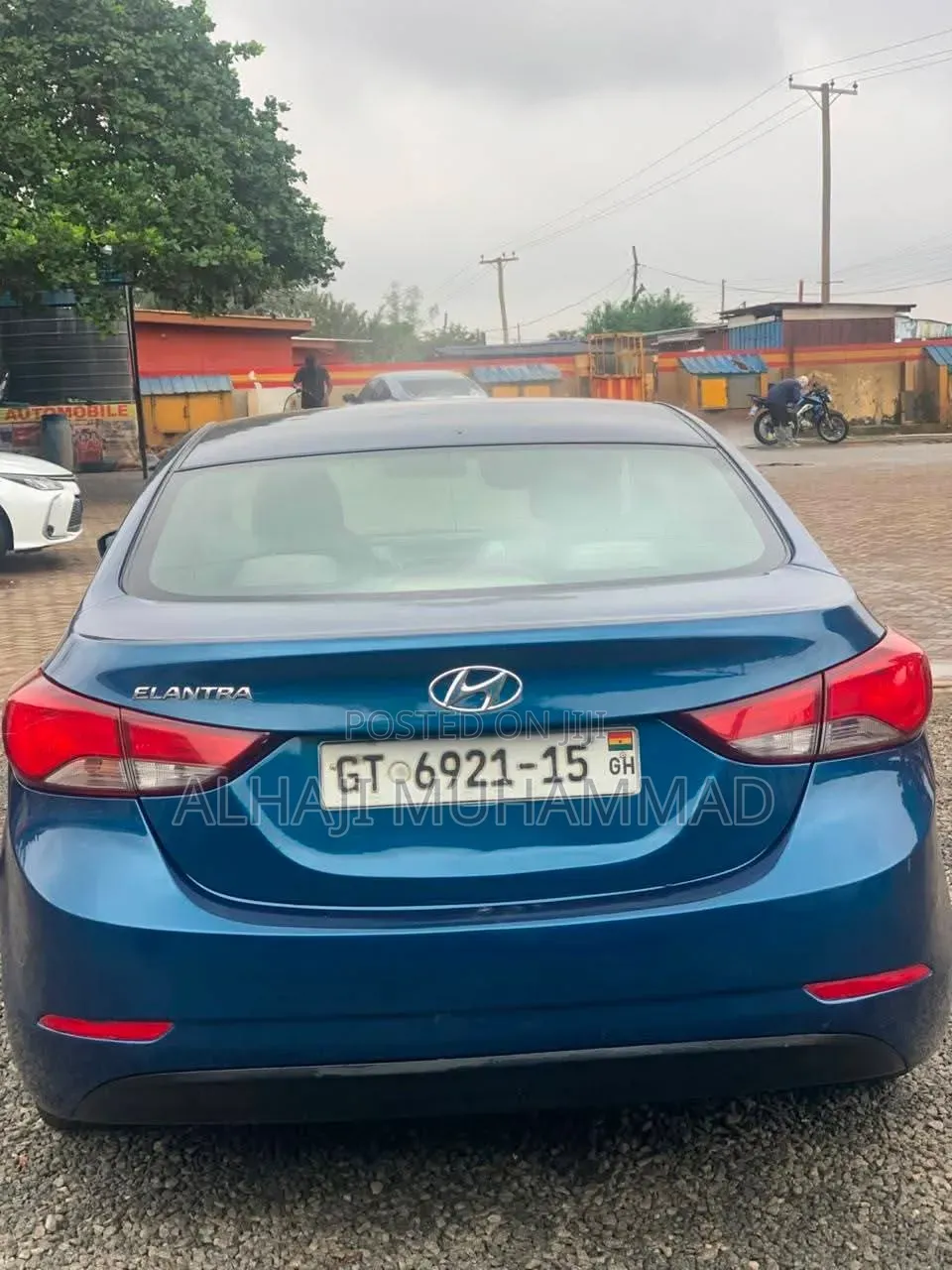 Hyundai County 2014 Red