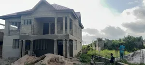 5bdrm House in Kingspok, Takoradi for sale
