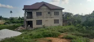 5bdrm House in Kingspok, Takoradi for sale
