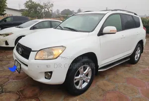 Toyota RAV4 2.5 Limited 4x4 2012 White