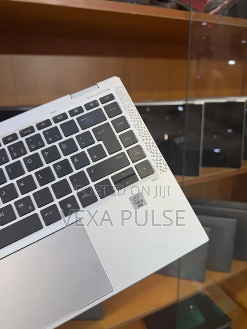 Laptop HP EliteBook x360 1030 G7 16GB Intel Core i5 SSD 256GB
