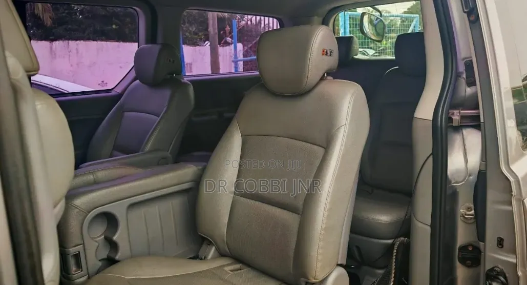 Hyundai Starex 2013 Silver