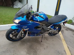 Kawasaki Ninja 650 2018 Blue