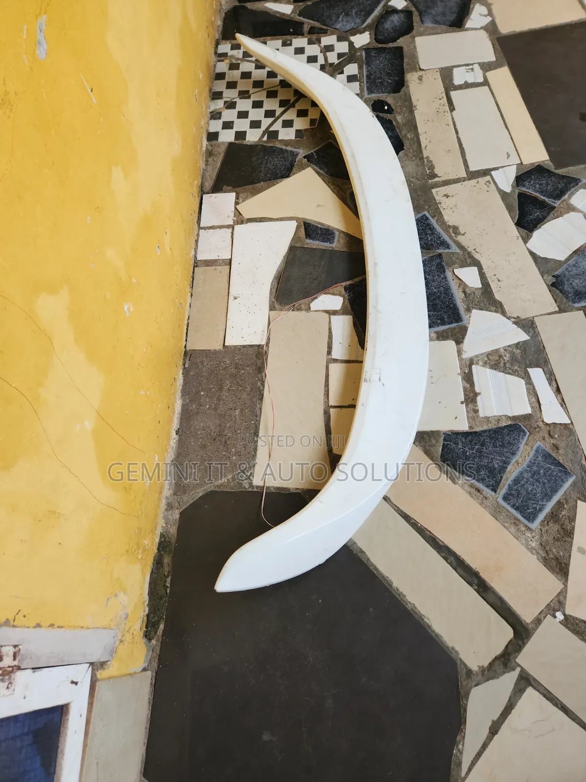 Hyundai Elantra Spoiler