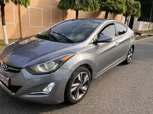 Hyundai Elantra Limited Sedan FWD (1.8L 4cyl 6A) 2013 Gray