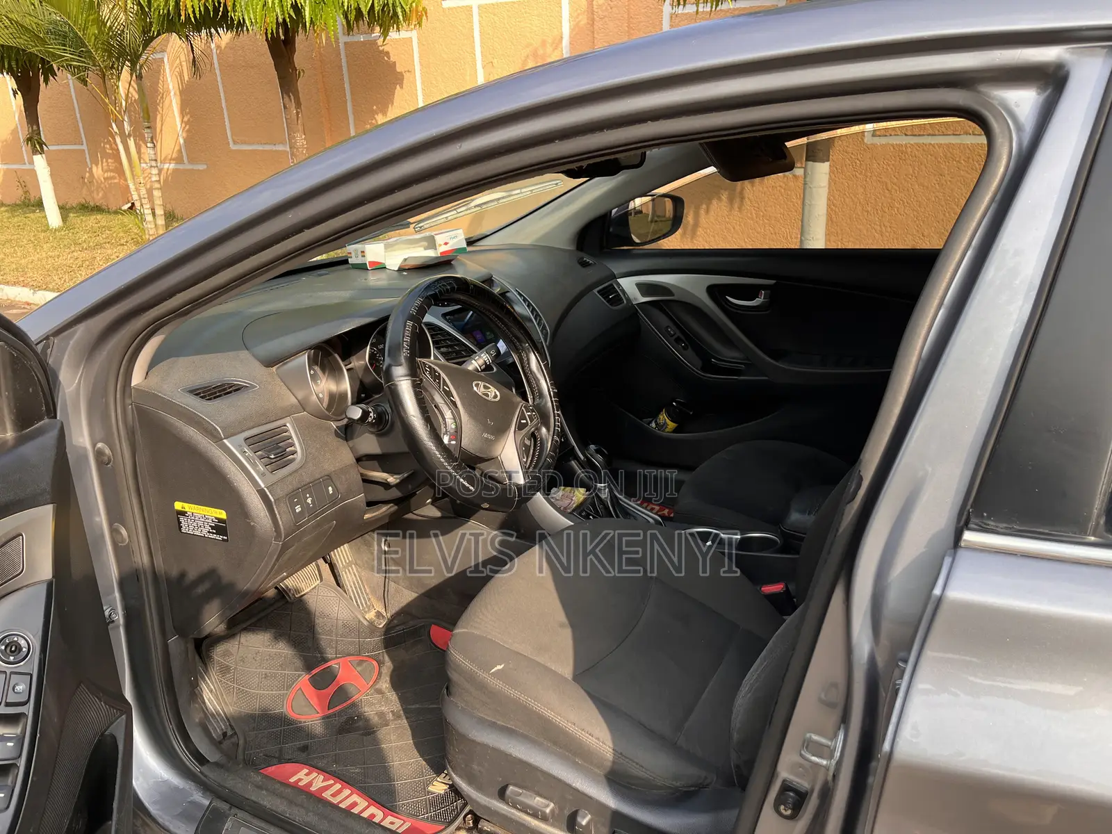 Hyundai Elantra Limited Sedan FWD (1.8L 4cyl 6A) 2013 Gray