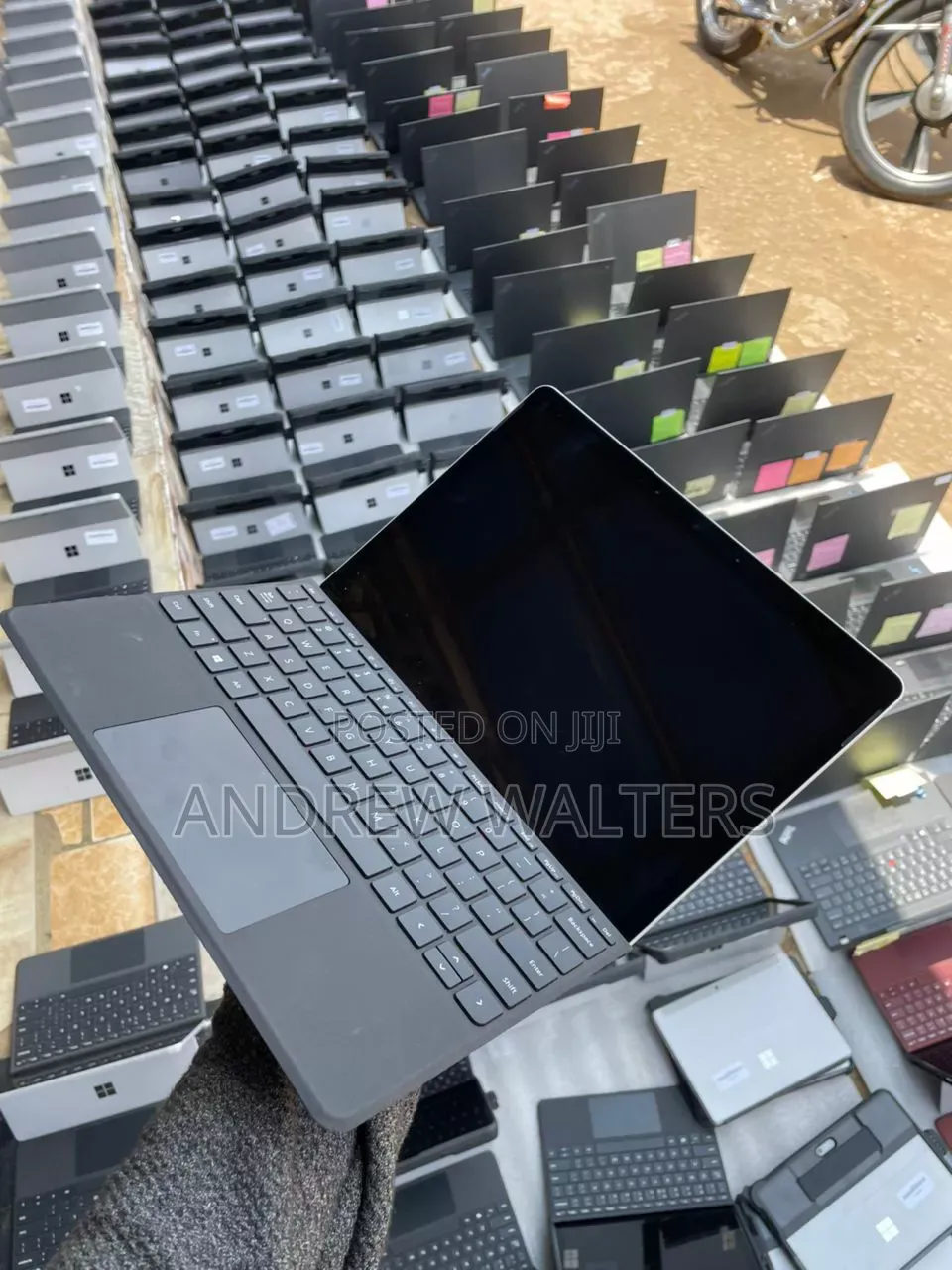 New Laptop Microsoft Surface Go 2 8GB Intel Core M3 SSD 128GB