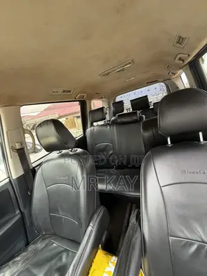 Toyota Voxy X 2WD 7-Seater 2012 Black