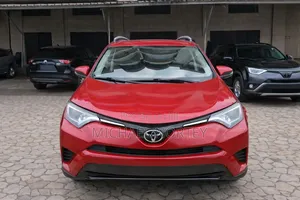 Toyota RAV4 XLE AWD (2.5L 4cyl 6A) 2017 Red