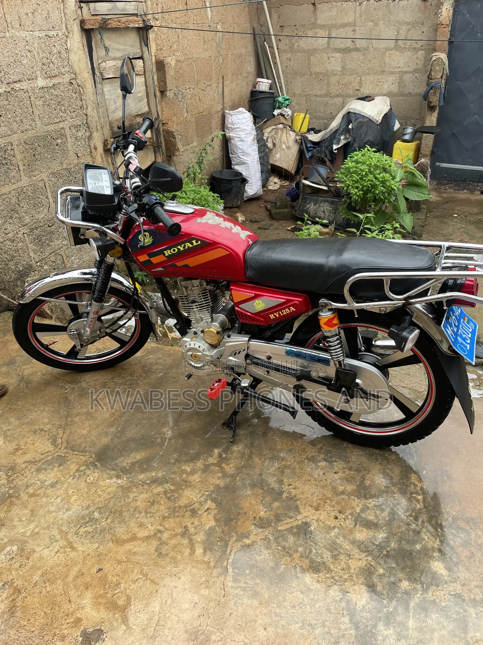 Royal RY125 2025 Red