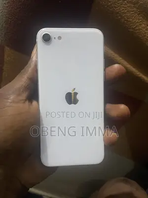 Apple iPhone SE (2022) 64 GB White
