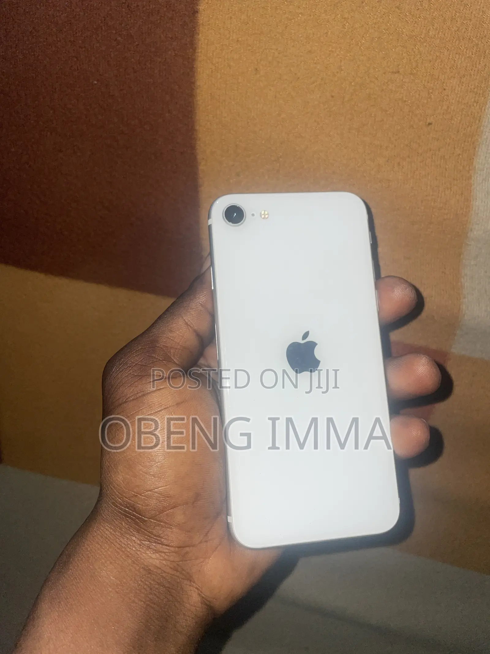 Apple iPhone SE (2022) 64 GB White