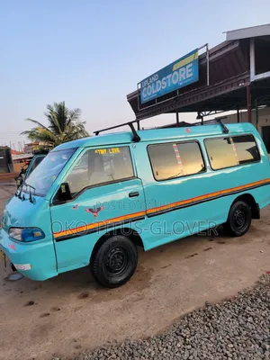Hyundai H-100 2004 Green