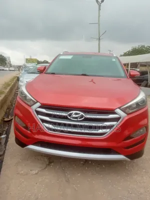 Hyundai Tucson 2017 Red