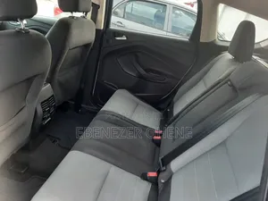 Ford Escape 2016 Pearl