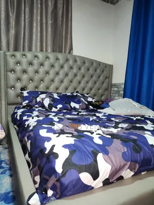 Queen Size Bedframe