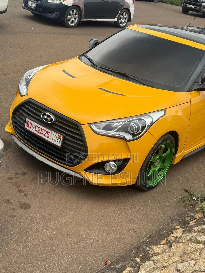 Hyundai Veloster 2014 Gold