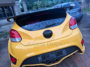 Hyundai Veloster 2014 Gold
