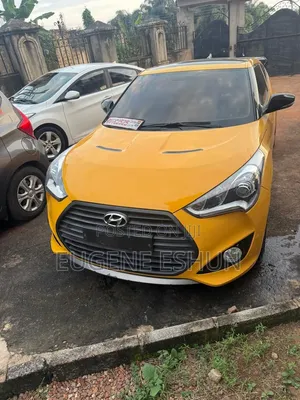Hyundai Veloster 2014 Gold