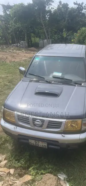 Nissan Hardbody Truck
