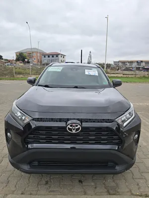 Toyota RAV4 LE AWD 2020 Black