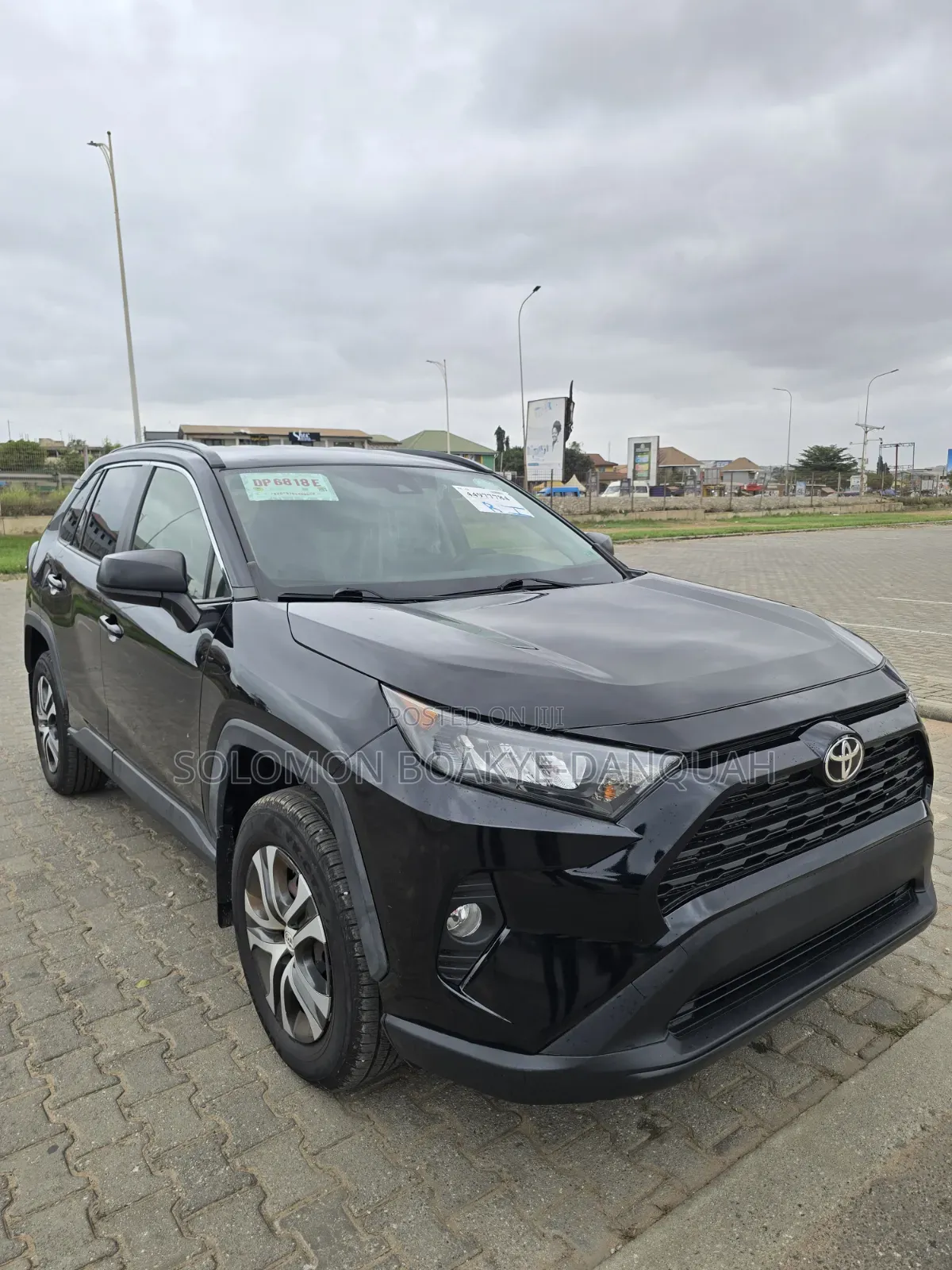 Toyota RAV4 LE AWD 2020 Black
