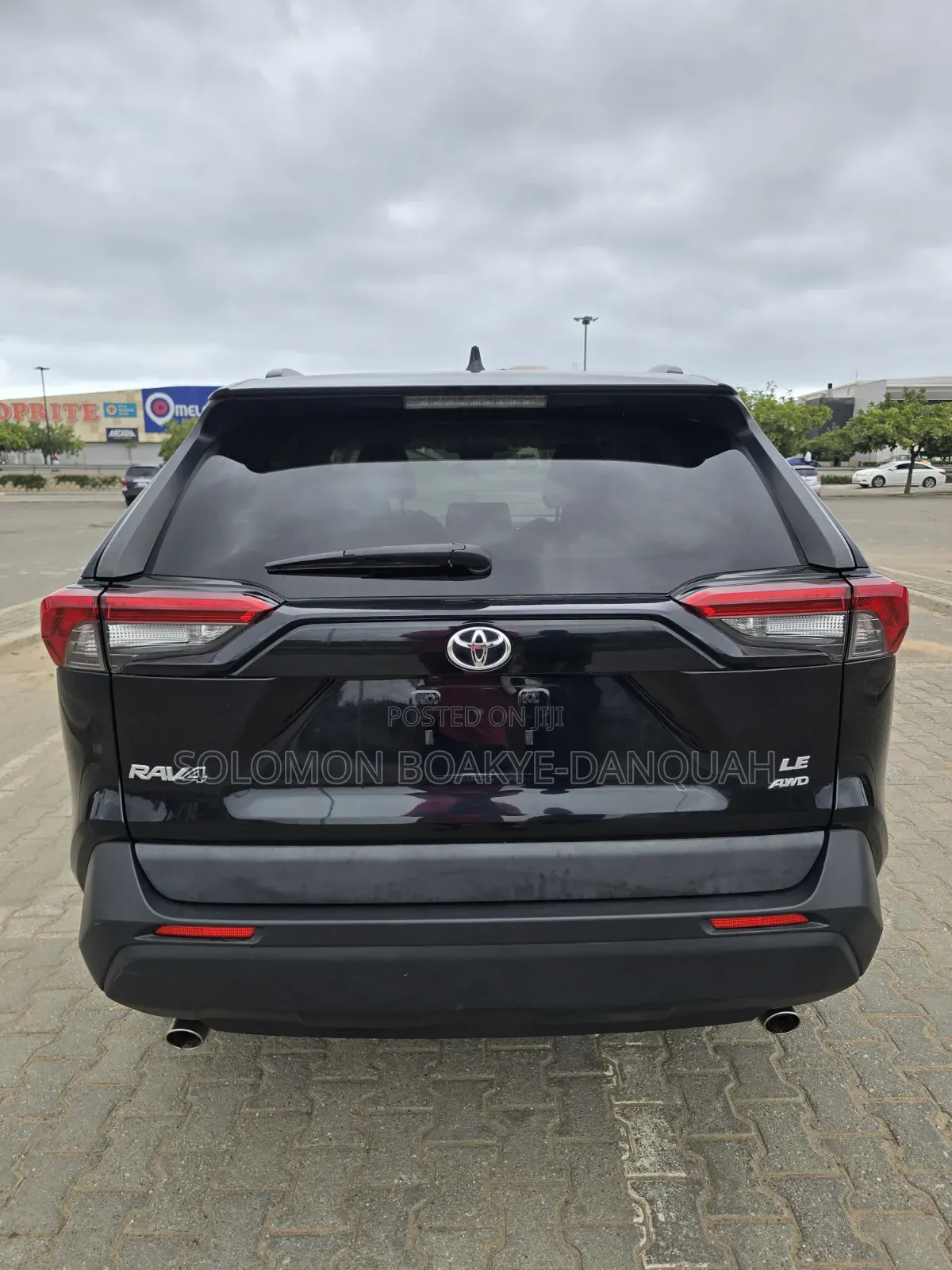 Toyota RAV4 LE AWD 2020 Black