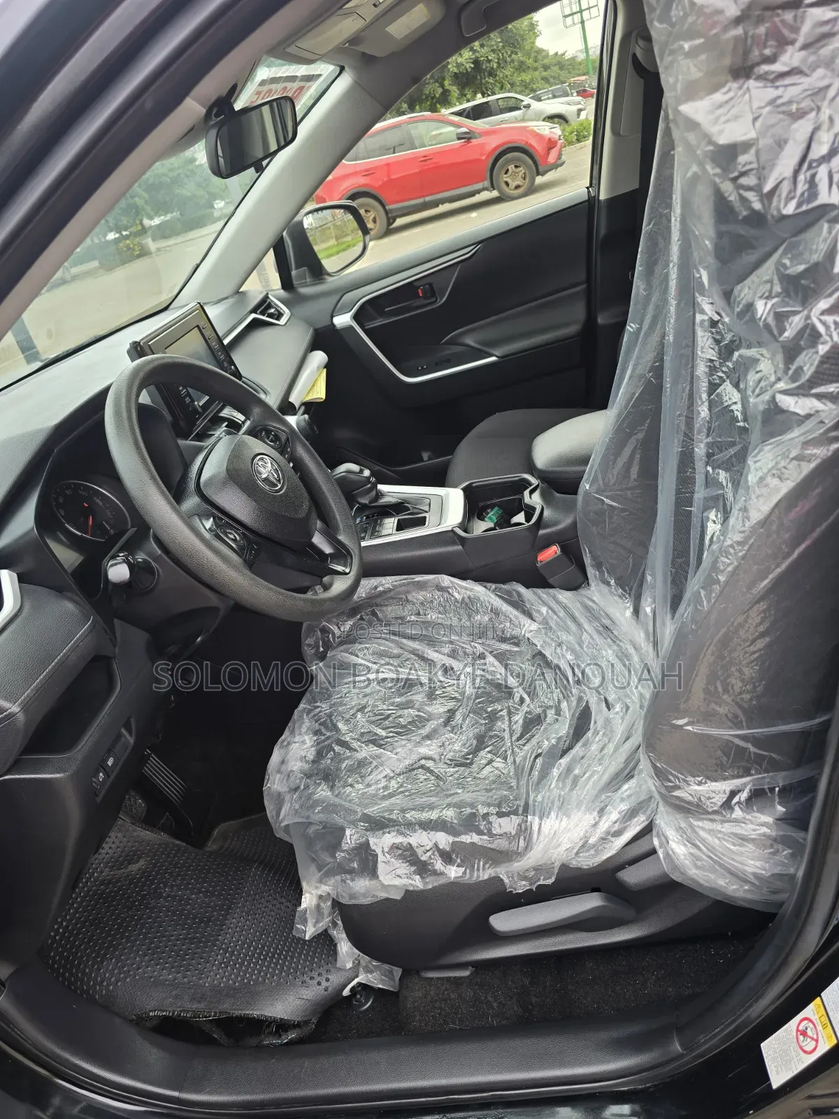 Toyota RAV4 LE AWD 2020 Black