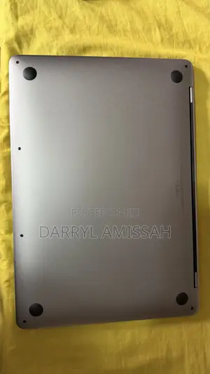 Laptop Apple MacBook Pro 2020 8GB Intel Core i5 SSD 256GB