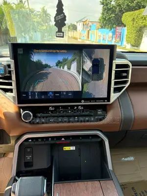 Toyota Tundra 1794 Edition CrewMax 6.5' Bed 2024 Blue