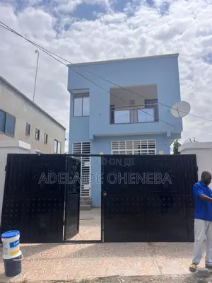 3bdrm House in East Legon for sale