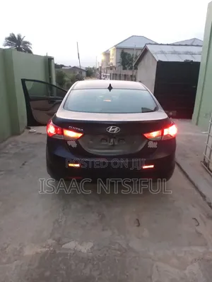 Hyundai Elantra 2011 Black