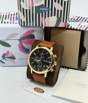 Men’s Fossil Unique Leather Watch