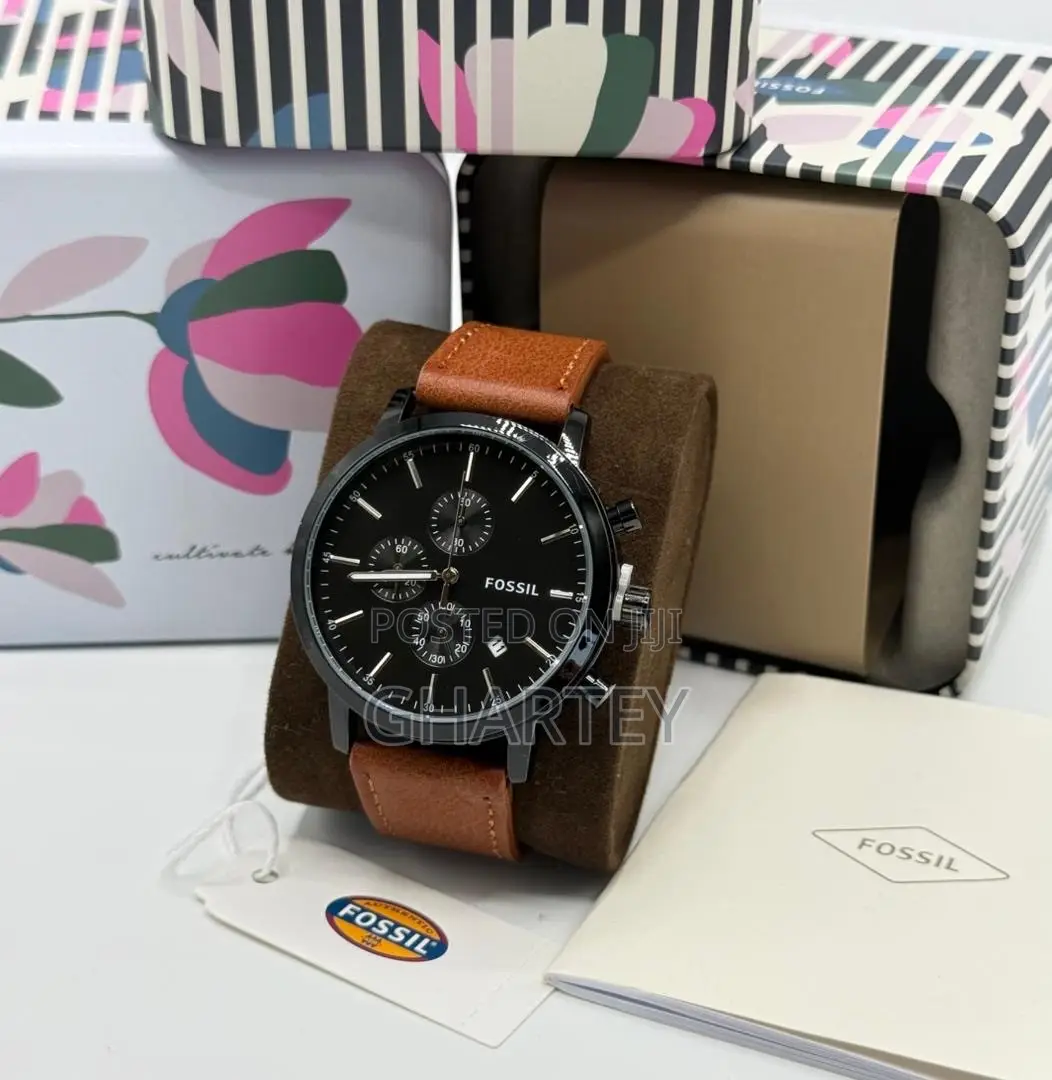 Men’s Fossil Unique Leather Watch