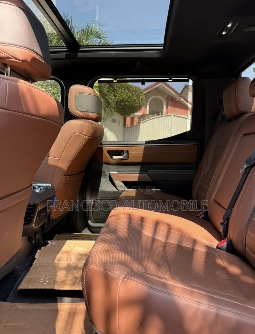 Toyota Tundra 1794 Edition CrewMax 6.5' Bed 2024 Blue