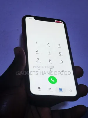 Apple iPhone 11 256 GB Red
