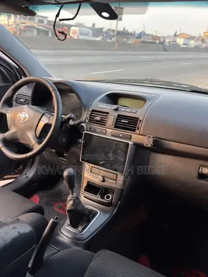 Toyota Avensis 1.8 VVTi 2008 Gray