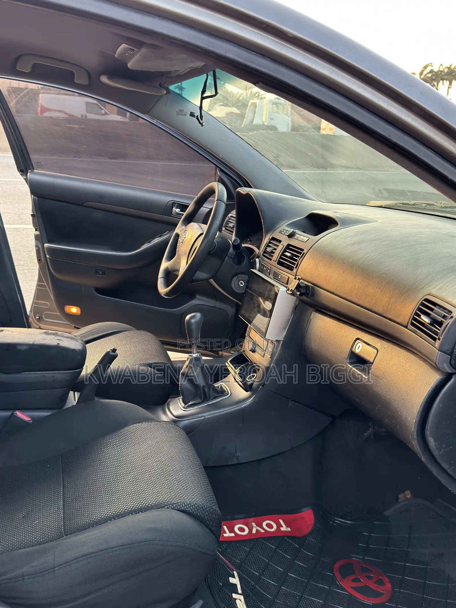 Toyota Avensis 1.8 VVTi 2008 Gray